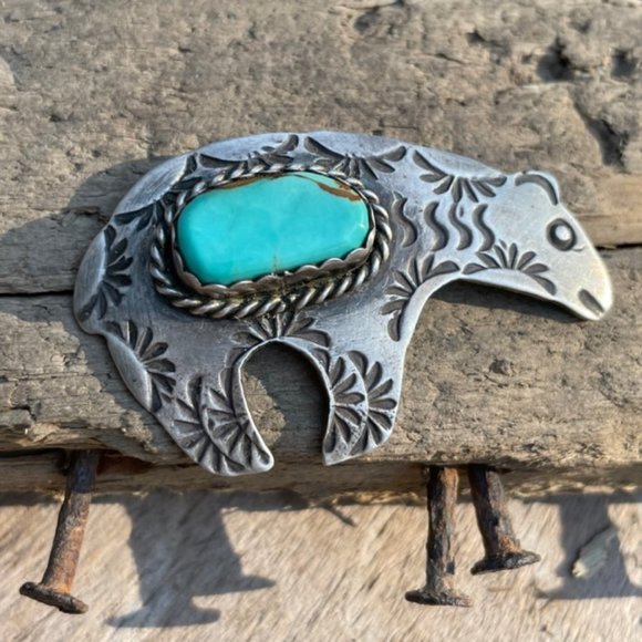 Signed AJC Native American Navajo Sterling Silver Turquoise Bear Pin - Picture 14 of 14
